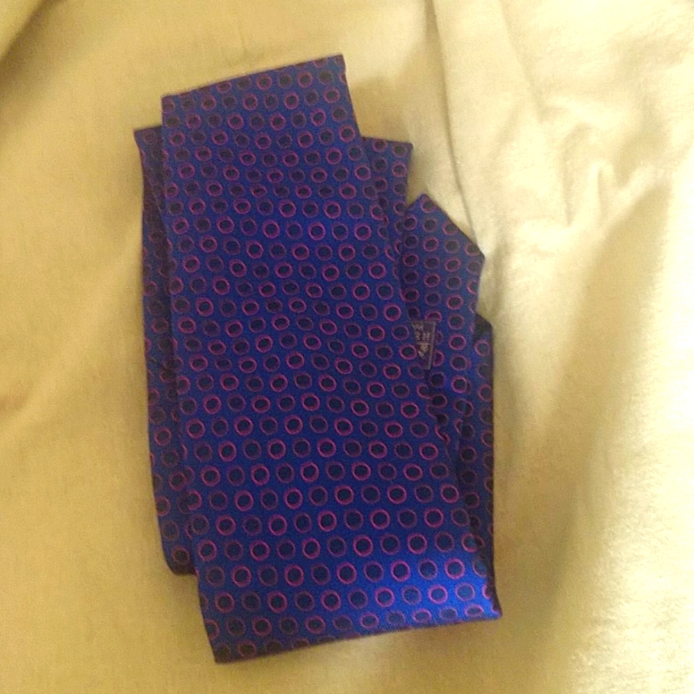 Authentic Hermes dotted men's tie